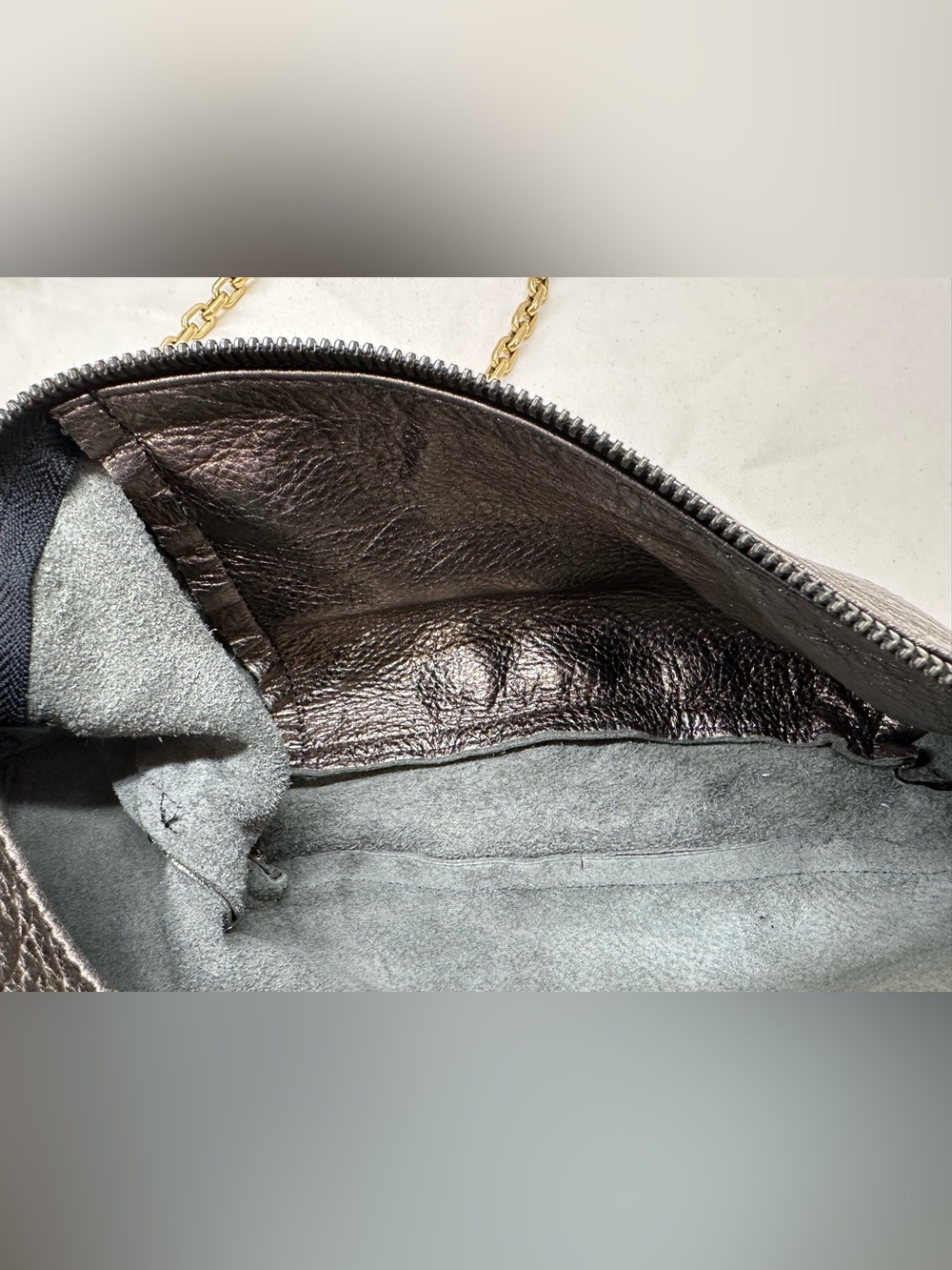 EUC Parker Thatch Cross your Heart Sling Leather Bag in Gunmetal. - Picture 15 of 15